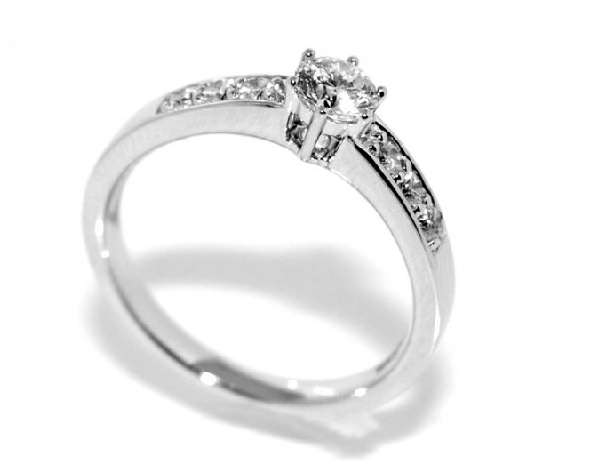 Hovedbilde Superdeal! Diamantring ...