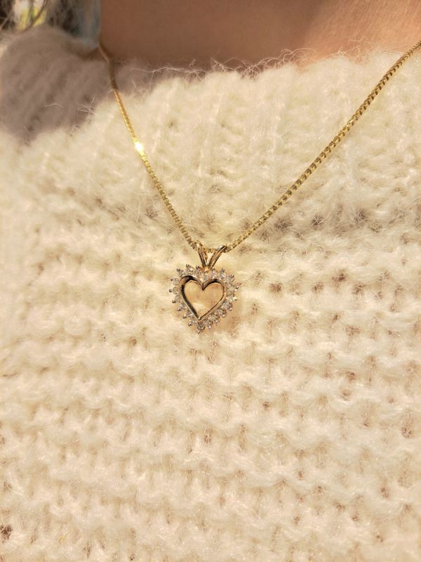 SpesialPris! Gullsmykke / Gullhjerte 0.50 carat diamanter
