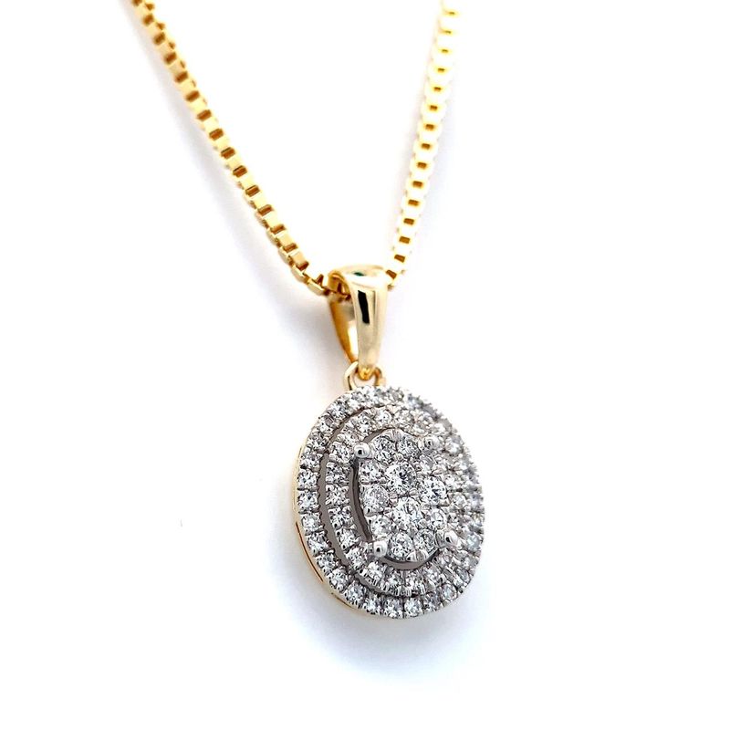 SpesialPris! Diamantanheng med 0.25 carat diamanter